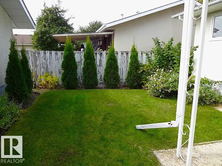 Property Photo:  6 Beverly Avenue  AB T7X 1J4 