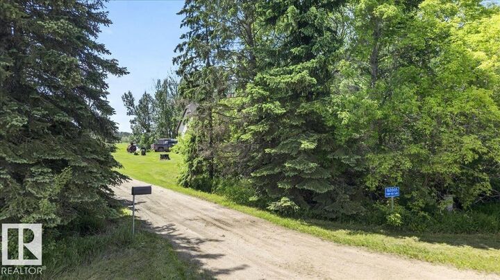Property Photo: 160005 Twp 540 AB T0B 3H0