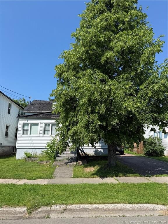 Property Photo:  62 Derby Street  NB E1C 6Y7 
