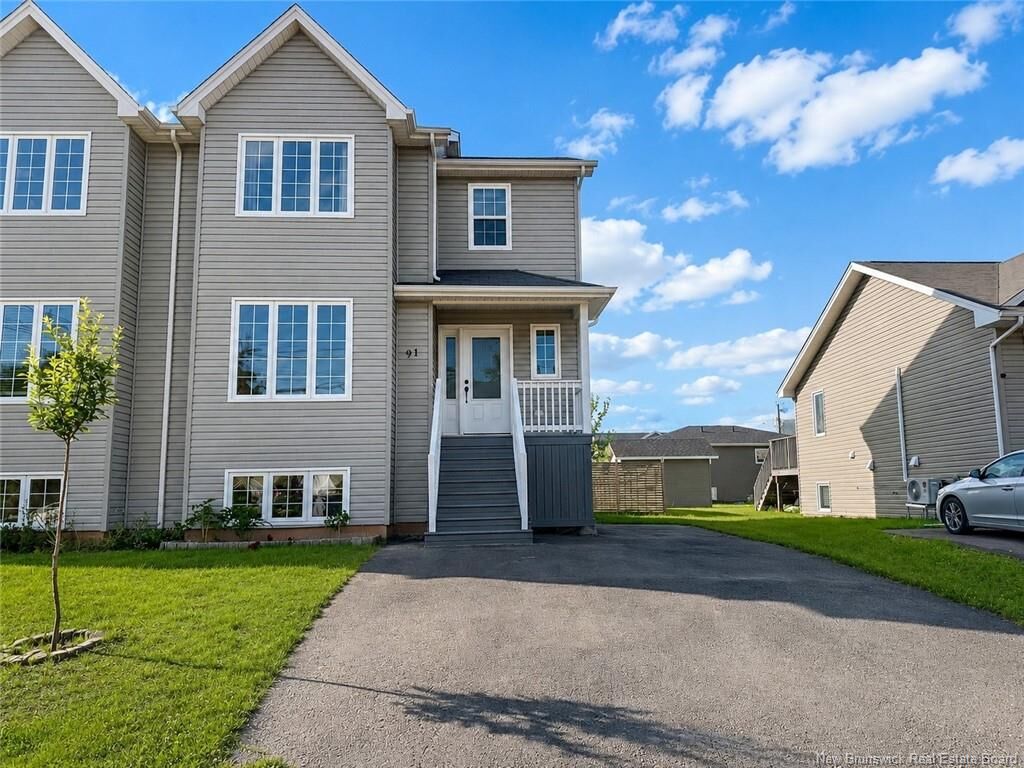 Property Photo:  91 Holland Drive  NB E1G 0X5 
