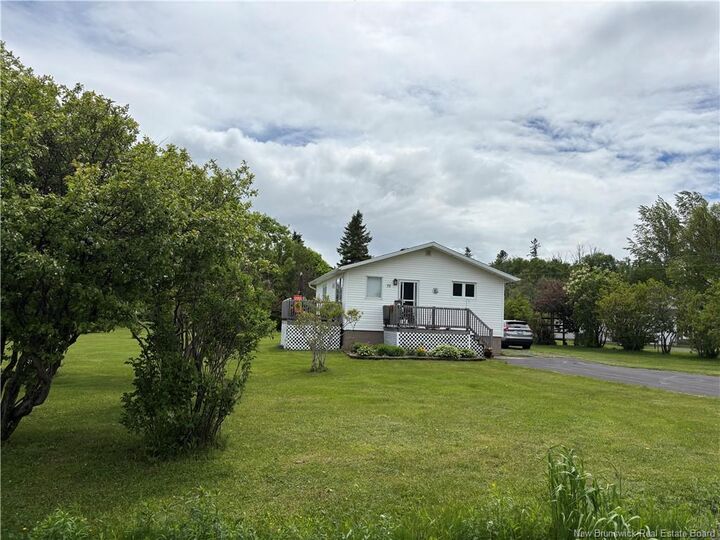 Property Photo:  75 Rue Des Chalets  NB E8J 2R4 