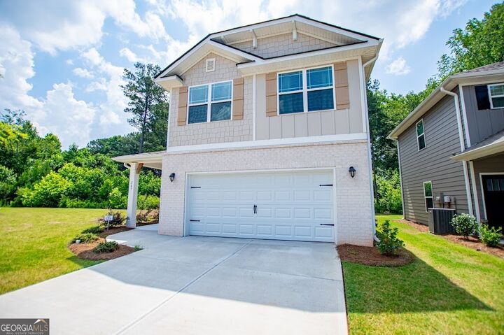 Property Photo:  205 Vineyard Walk  GA 30117 