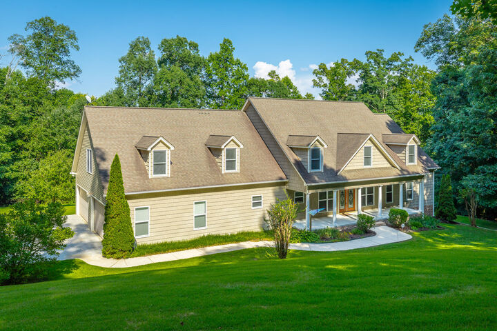 Property Photo: 98 Etowah Ridge GA 30736