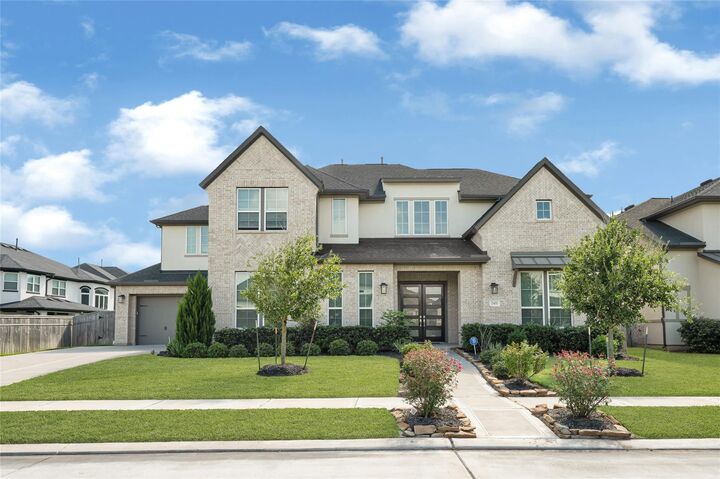 Property Photo: 2411 Fountain Breeze Drive TX 77459