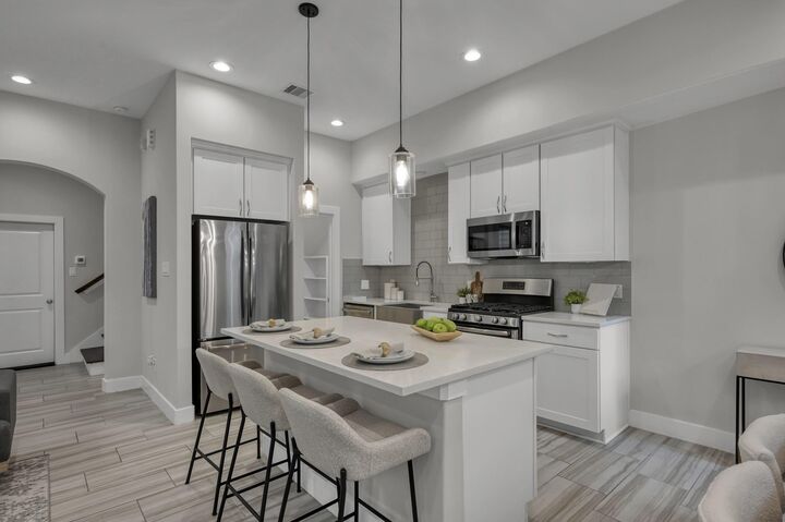 Property Photo:  414 N Live Oak Street A  TX 77003 