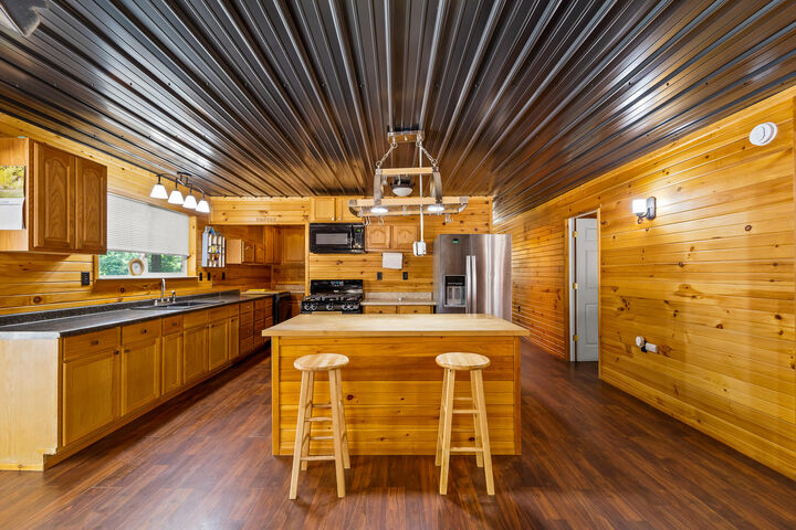 Property Photo:  9019 State Road Nn  MO 65251 