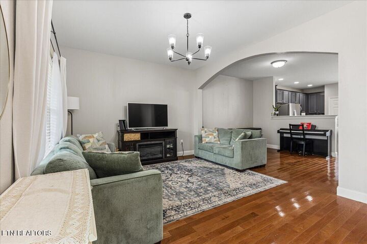 Property Photo:  410 Ashbury Circle  TN 37874 
