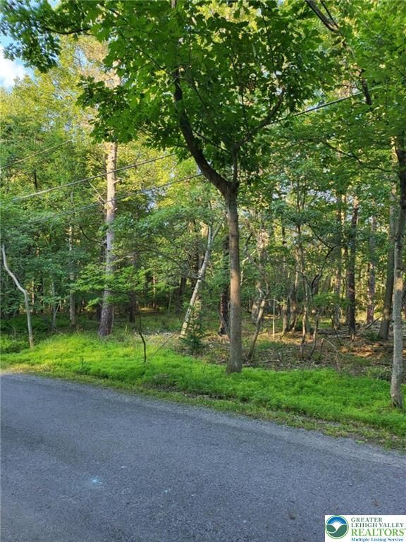 Property Photo:  5120 Pine Tr Lane 808,809  PA 18346 