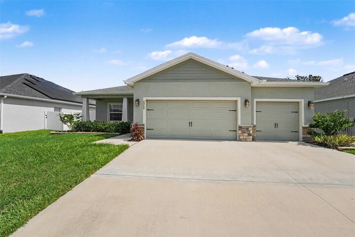 Property Photo:  6864 Mossy Oak Lane  FL 33810 