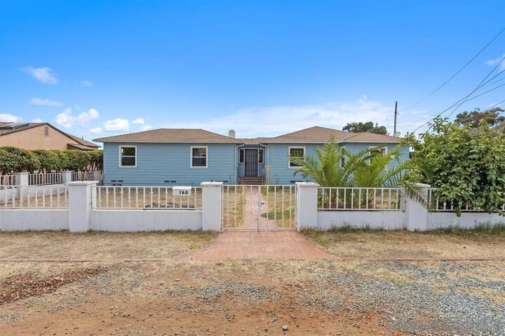 Property Photo:  160 N Del Mar  CA 91910 