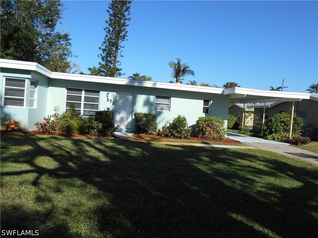 Property Photo: 375 4th Avenue N FL 34102