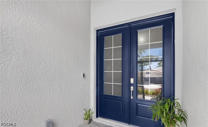 Property Photo:  10625 Timber Creek Drive  FL 33913 