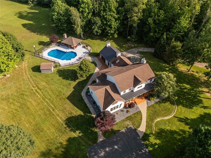 Property Photo:  44759 Crestview Road  OH 44408 