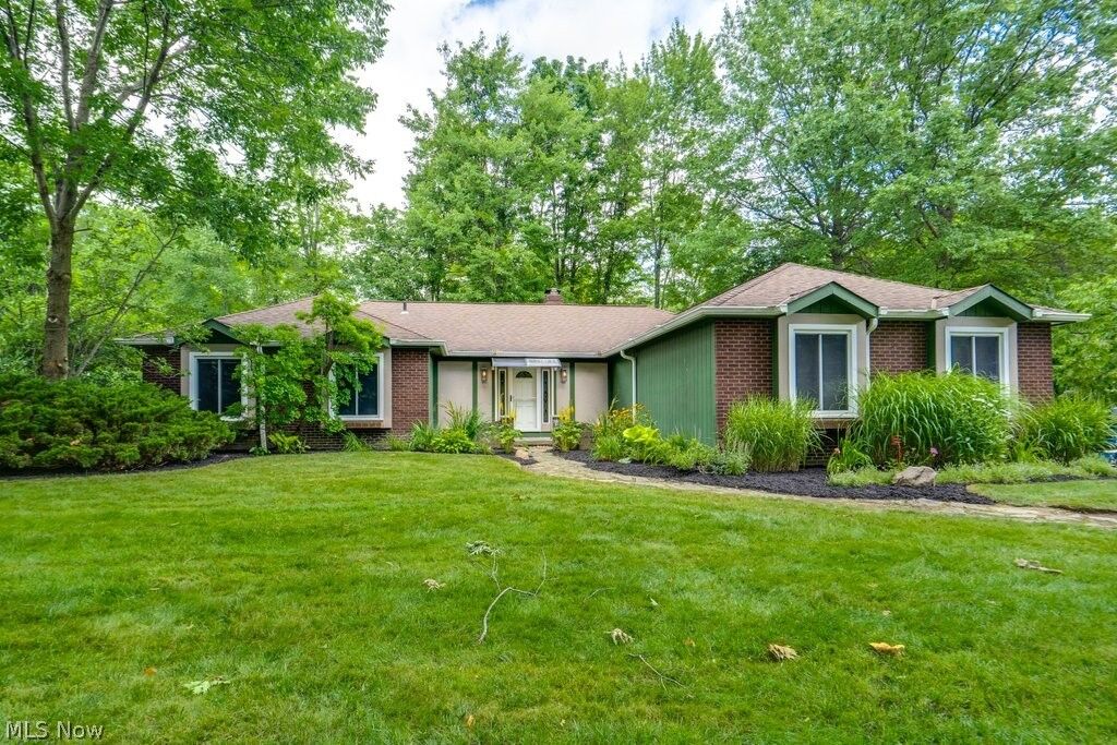 Property Photo: 32771 N Burr Oak Drive OH 44139