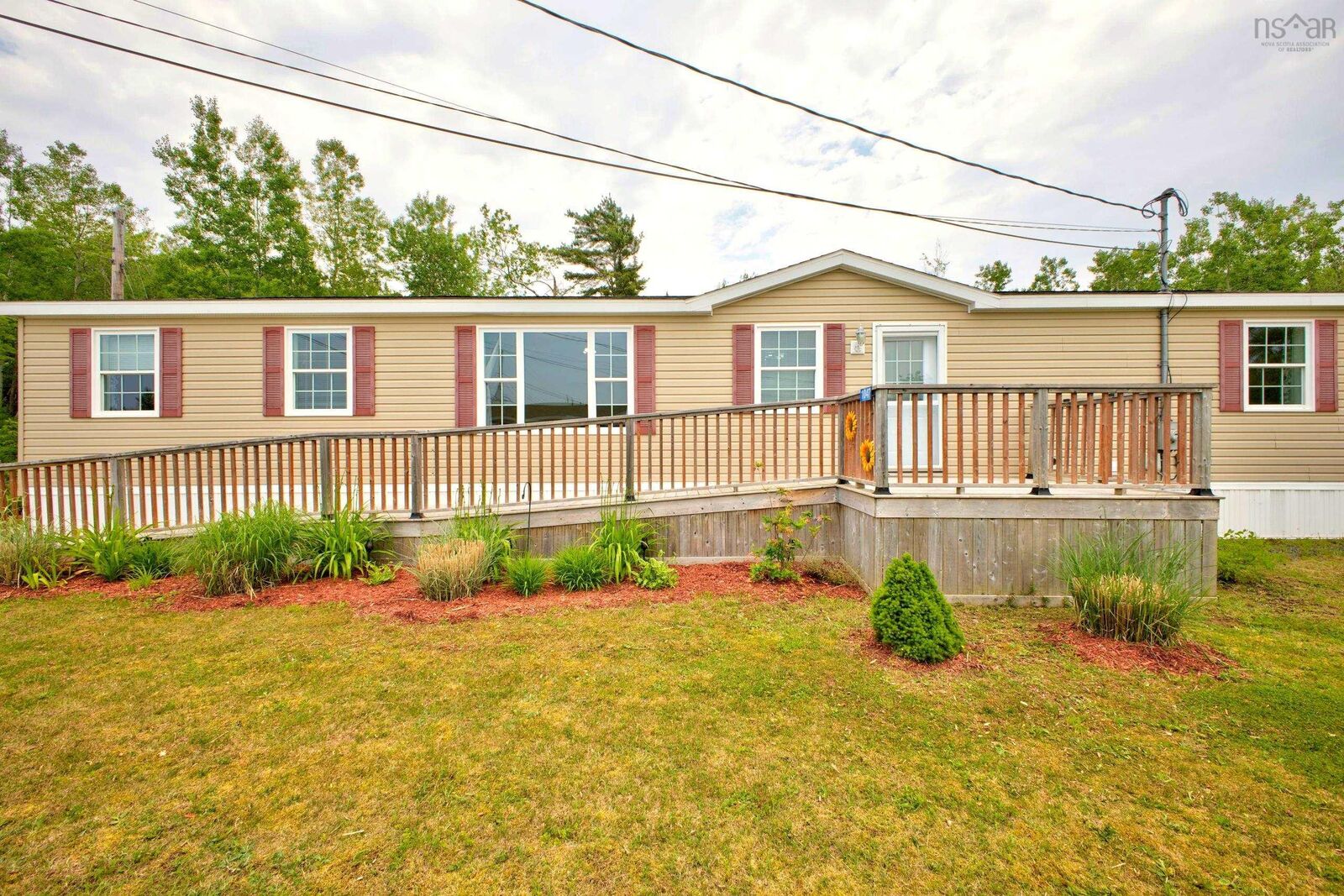 Property Photo: 1047 Glen Forest Drive NS B0K 2A0