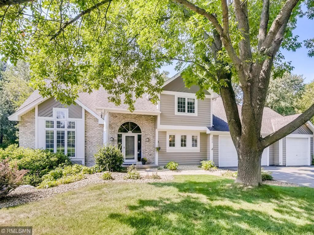 Property Photo: 3613 Tanglewood Court MN 55123