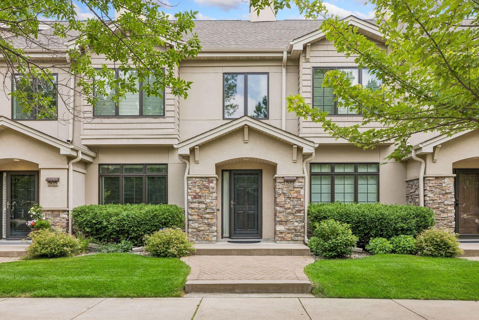 Property Photo: 519 Willoughby Way W MN 55305
