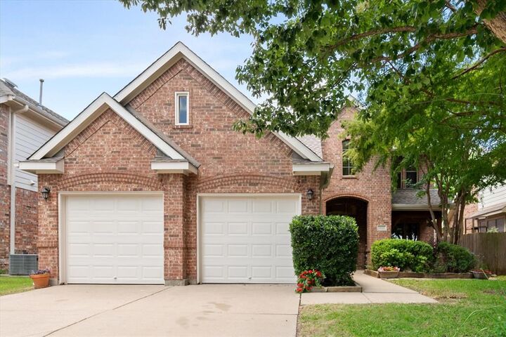 Property Photo: 6945 Shoreview Drive TX 75054