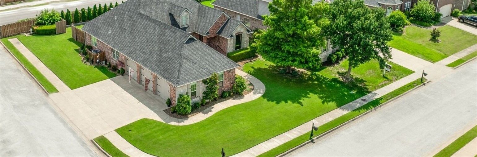 Property Photo:  6700 Braebourne Drive  AR 72758 