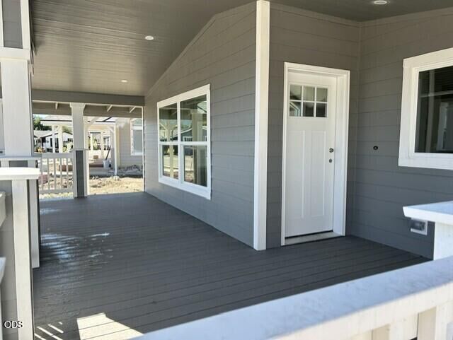 Property Photo: 333 Mountain View Drive 105 OR 97540