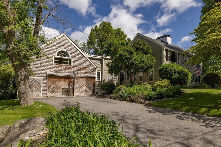 Property Photo:  100 Turkey Hill Road  MA 01950 