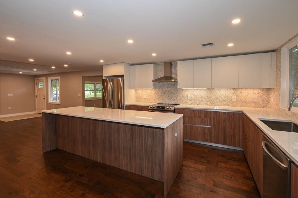 Property Photo:  61 Gregory Rd  MA 01701 