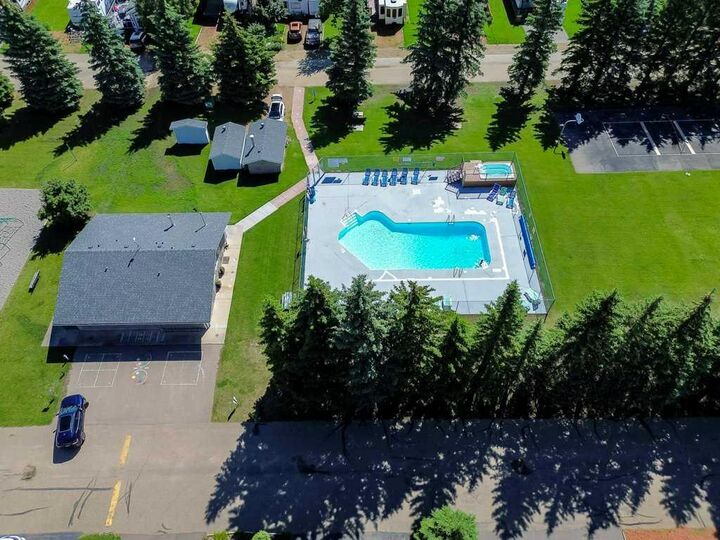Property Photo: 81 Points West Resort AB T4S 1T3