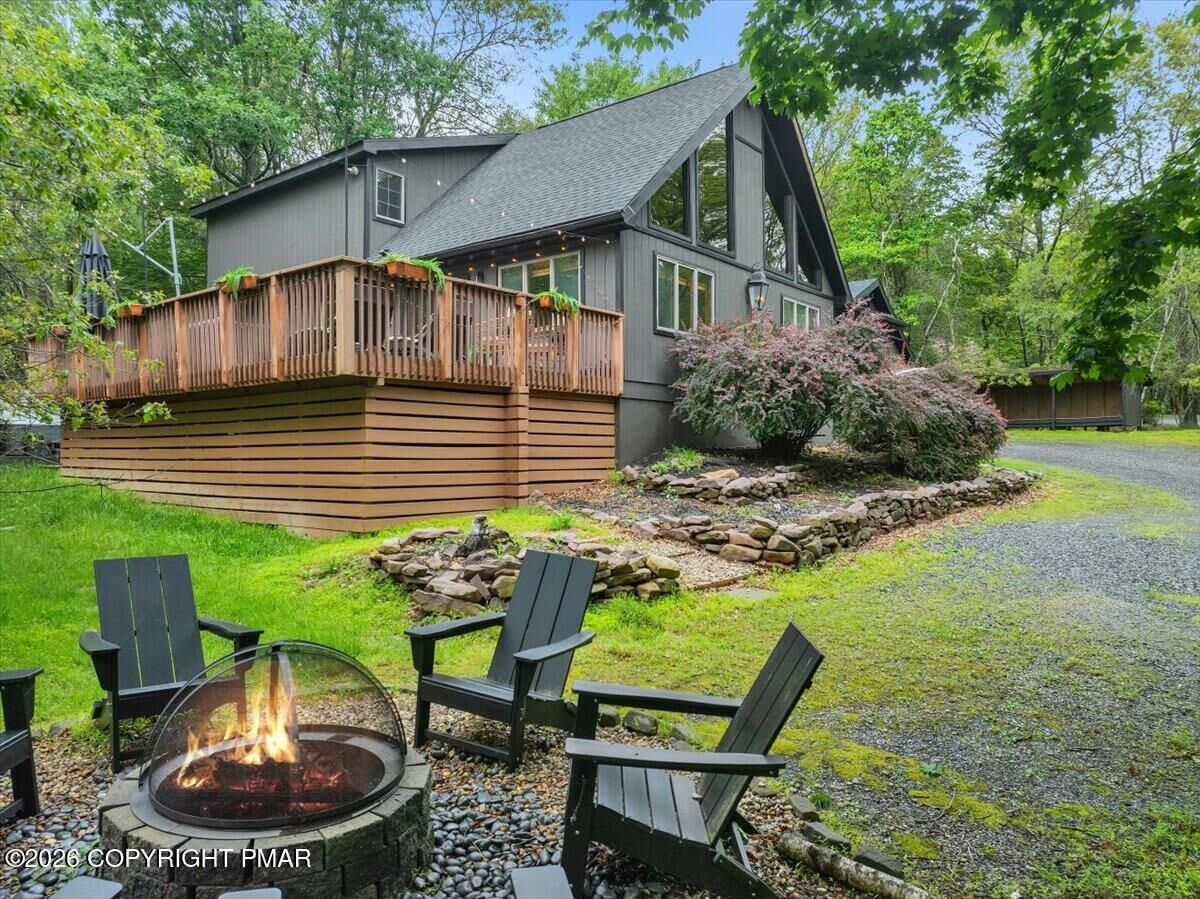 Property Photo:  167 Valley View Drive  PA 18210 