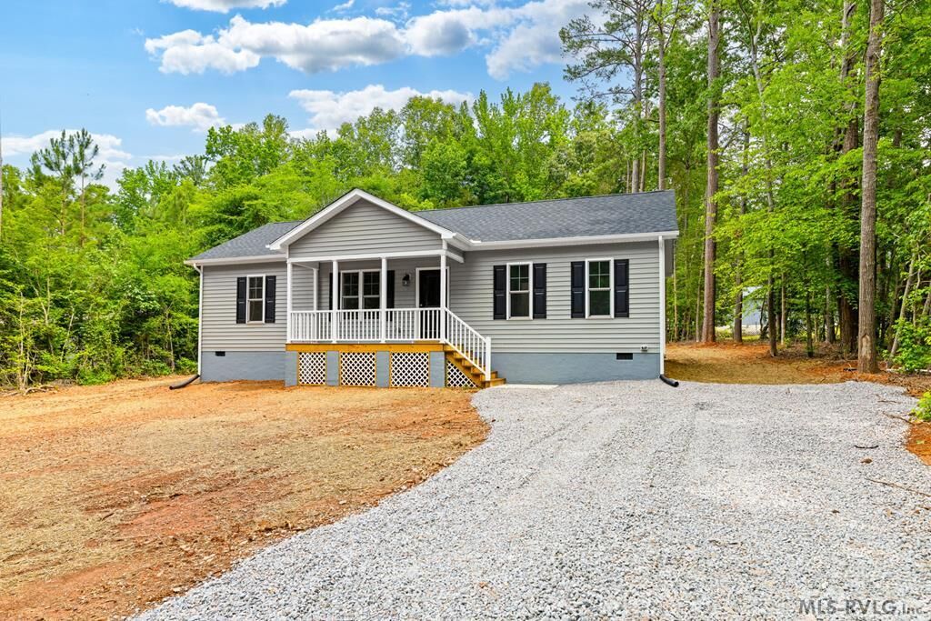 Property Photo: 208 Chestnut Dr. VA 23919