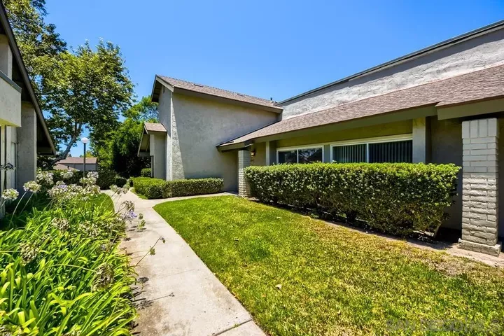 Property Photo: 10839 Caravelle Place CA 92124