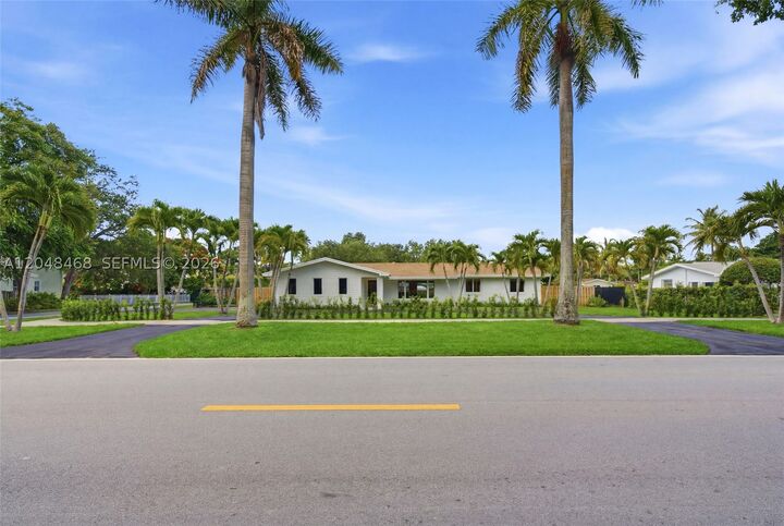 Property Photo:  7600 SW 168th St  FL 33157 