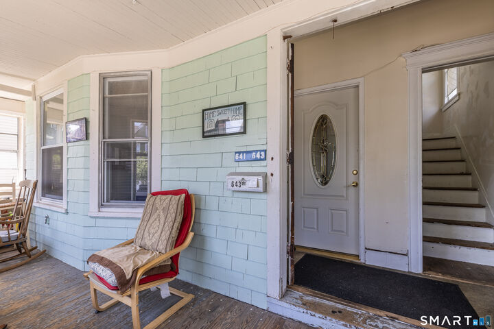Property Photo:  639 Laurel Avenue  CT 06605 