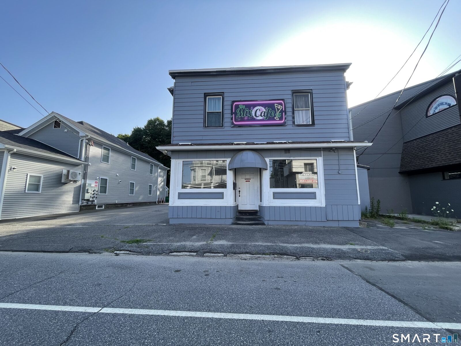 Property Photo:  649 Watertown Avenue  CT 06708 