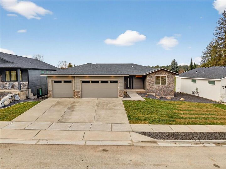 Property Photo: 16767 N Wellington Rd WA 99005