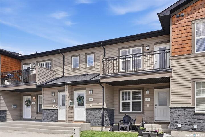 Property Photo: 1015 Patrick Crescent 508 SK S7W 0M3
