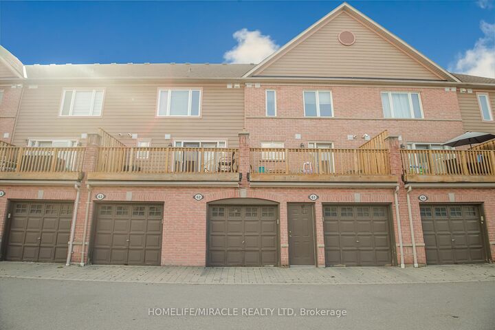 3056 Eglinton Avenue W 62 — photo 1