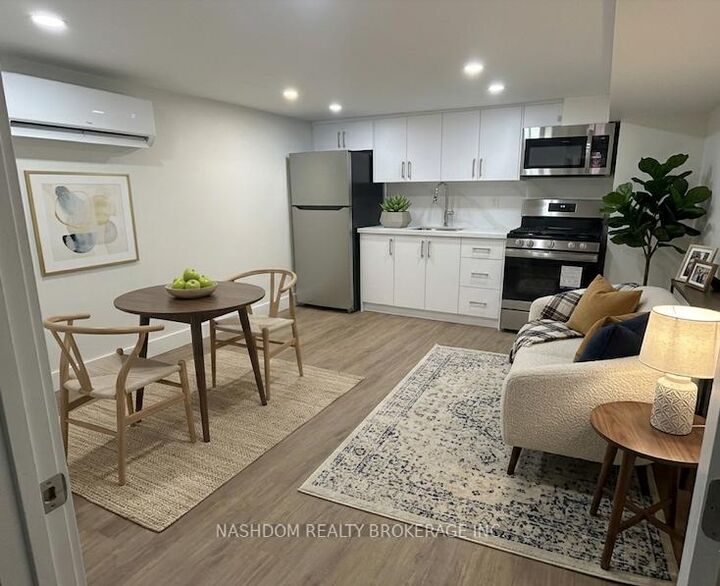 Property Photo:  259 John Street S 2  ON L8N 2C9 