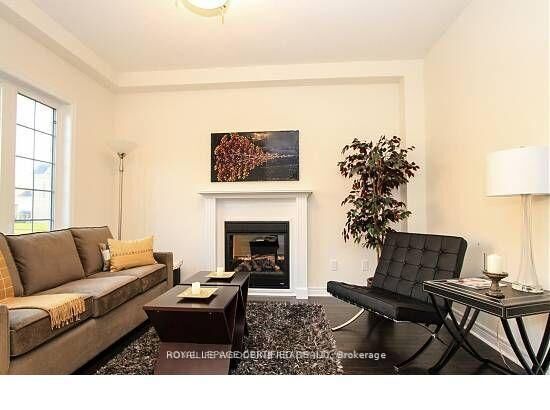 Property Photo:  683 Baldwin Crescent  ON N4T 0G7 