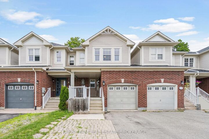 Property Photo: 57 Winchester Terrace ON L4M 0C8