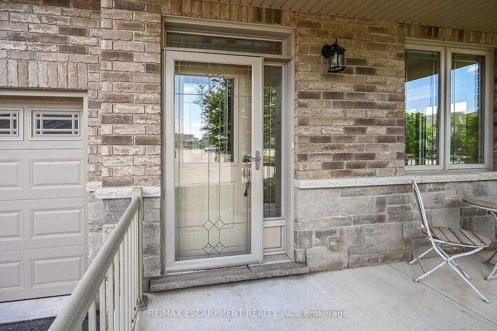 Property Photo: 14 Ecker Lane ON L0R 1C0