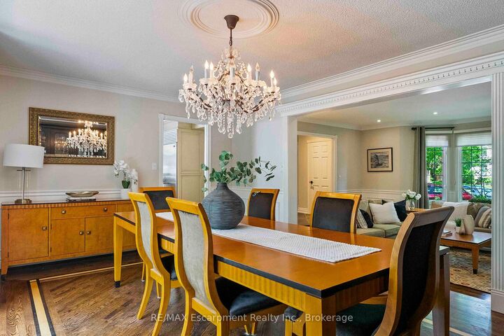 Property Photo:  104 Whittington Place  ON L6K 3V9 
