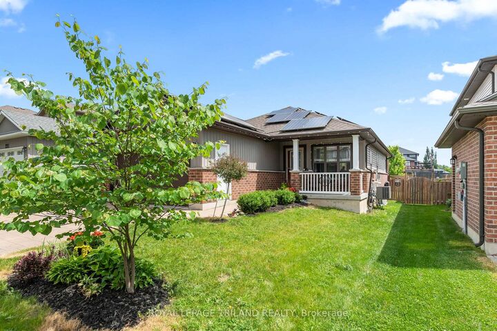 Property Photo:  38 Leesboro Trail  ON N0M 2P0 
