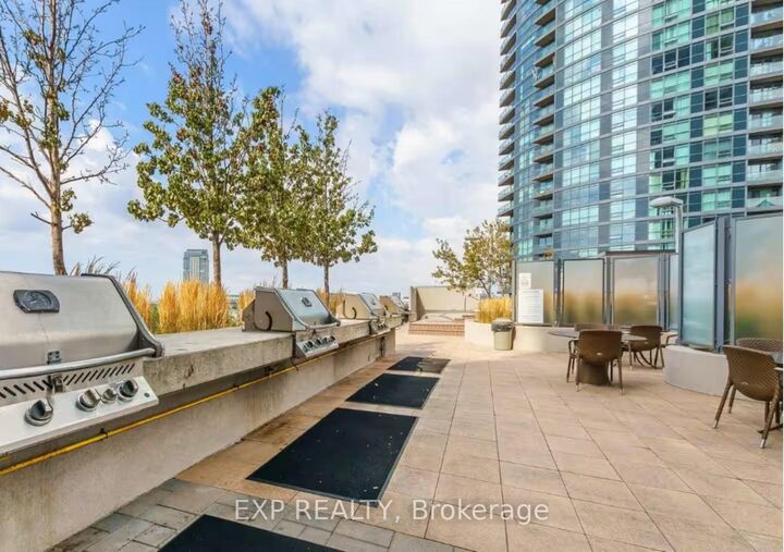 Property Photo: 209 Fort York Boulevard 465 ON M5V 4A1
