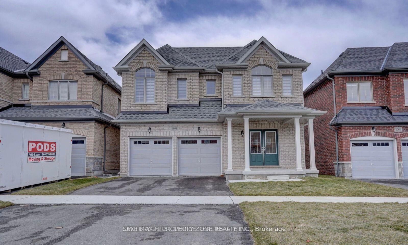 Property Photo: 1998 Grandview Street ON L1H 8L7