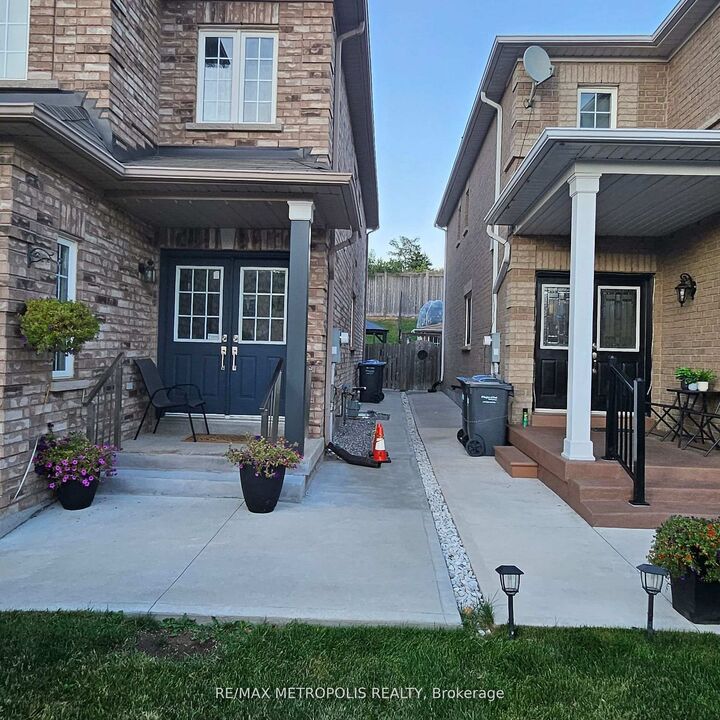 Property Photo: 294 Albright Road Bsmt ON L6X 0J1