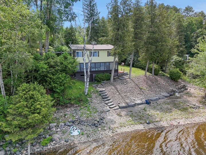 Property Photo: 2130 B River Road ON K0A 1G0