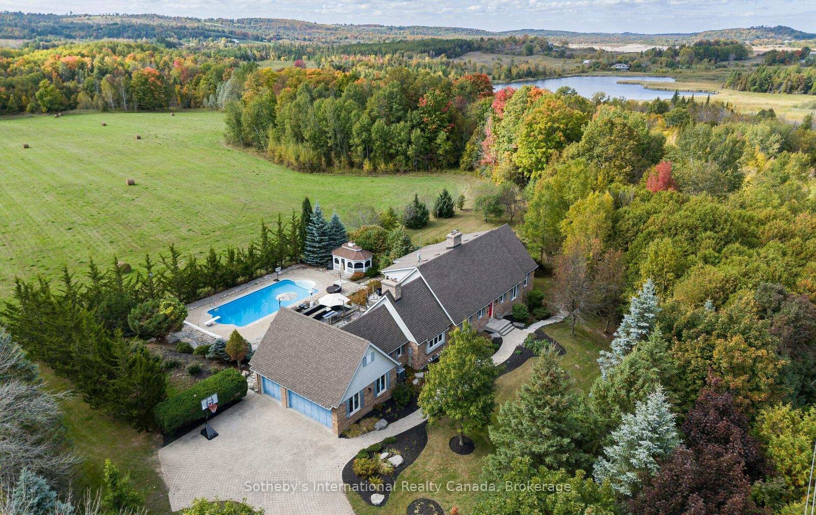Property Photo: 203 Ski Hill Road ON L0A 1A0