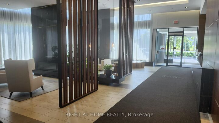 Property Photo:  160 Vanderhoof Avenue 306  ON M4G 0B7 