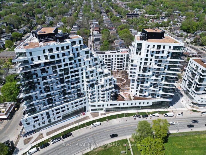 Property Photo: 1050 Eastern Avenue 728 ON M4L 0B7