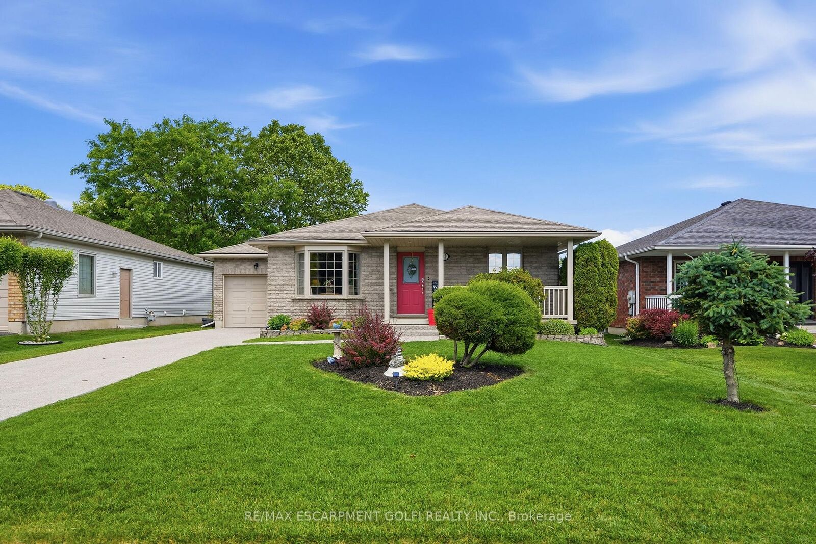 Property Photo:  12 Schneider Drive  ON N0A 1N4 